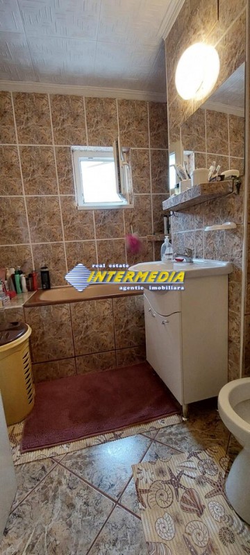 apartament-cu-3-camere-de-vanzare-etaj-1-alba-iulia-cetate-6