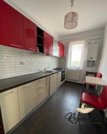 de-inchiriat-apartament-2-camere-decomandat-mobilat-si-utilat-cartier-visoianu-capat-cug-3