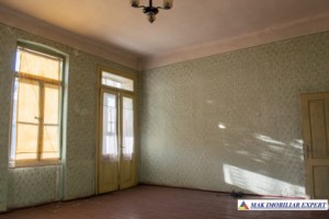 apartament-la-casa-4-cam-de-inchiriat-in-centru-campulung-muscel-arges-7