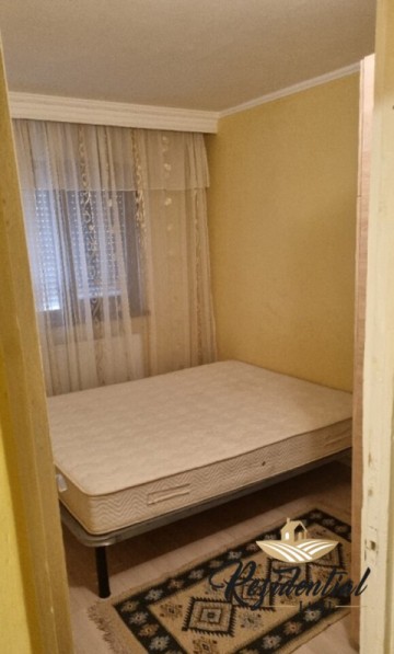 de-inchiriat-apartament-3-camere-alexandru-cel-bun-semidecomandat-mobilat-si-utilat-complet-3
