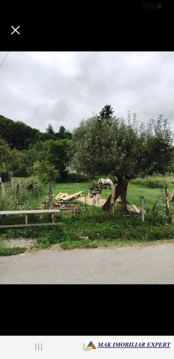 teren-intravilan-2752-mp-de-vanzare-in-hartesti-arges-potrivit-pentru-constructii-rezidentiale-1