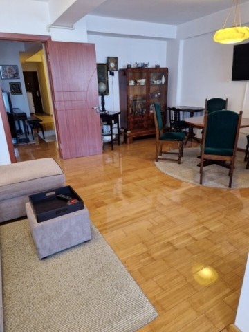 apartament-de-vanzare-3-camere-parcul-circului-loc-parcare-boxa-bloc-2013-3