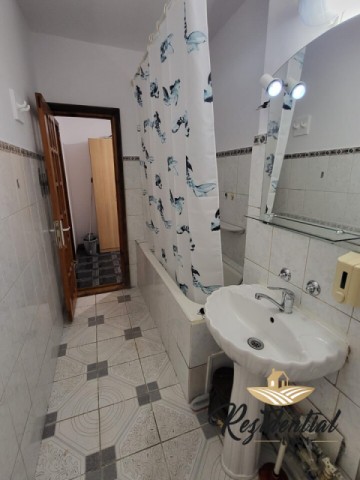 de-inchiriat-apartament-2-camere-podul-ros-bulevardul-tutora-mobilat-complet-4