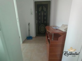 de-inchiriat-apartament-3-camere-mobilat-si-utilat-cantemirpodu-ros-2