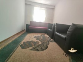 de-inchiriat-apartament-3-camere-mobilat-si-utilat-cantemirpodu-ros-8