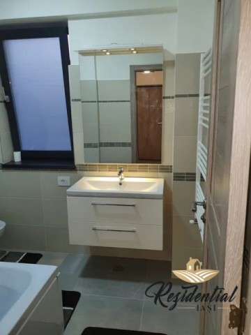 de-inchiriat-apartament-decomandat-2-camere-nicolina-rond-vechi-cug-5