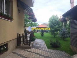 casa-de-vanzare-cu-4-camere-in-alba-iulia-zona-ultracentrala-finisata-cu-piscina-13