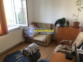 apartament-2-camere-50-mp-cu-bucatarie-mare-zona-cetate-bulevard-8