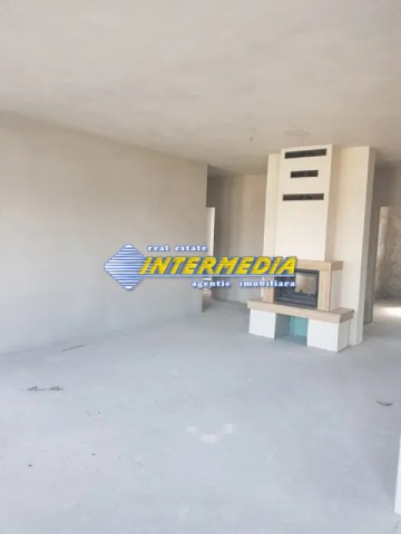 casa-noua-de-vanzare-in-alba-iulia-cu-living-si-3-dormitoare-2-bai-teren-440-mp-6