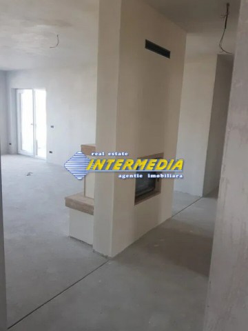 casa-noua-de-vanzare-in-alba-iulia-cu-living-si-3-dormitoare-2-bai-teren-440-mp-7