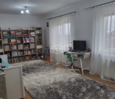 casa-in-catamarasti-deal-biserica-pe-5-camere-teren-650mp