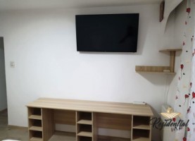 de-inchiriat-garsoniera-in-zona-tatarasi-strada-vasile-lupuin-bloc-de-apartamente-1