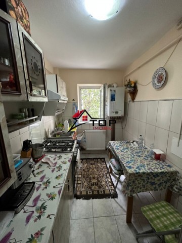 apartament-3-camere-semidecomandat-mircea-cel-batran-4