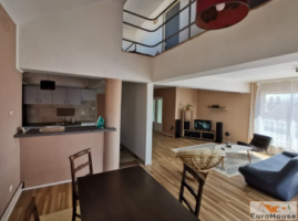 apartament-3-camere-de-inchiriat-cu-scara-interioara-1