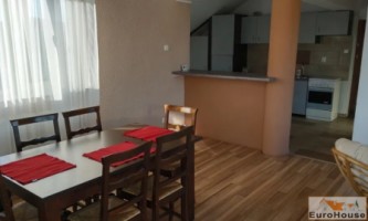 apartament-3-camere-de-inchiriat-cu-scara-interioara-3