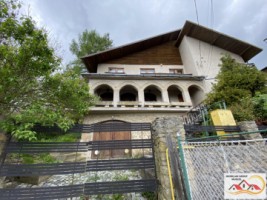 vila-5-camere-teren-1500-mp-campulung-muscel-259000-euro