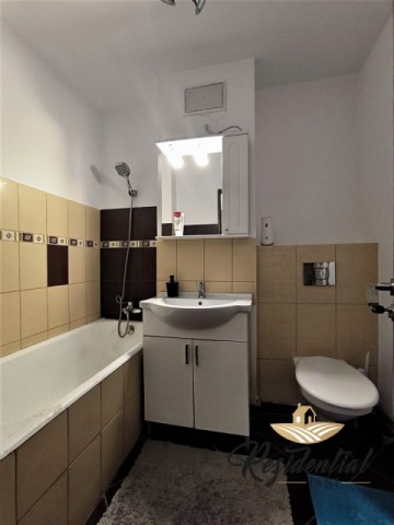 de-inchiriat-apartament-cu-2-camere-semidecomandat-3