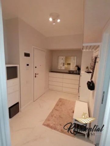 apartament-de-inchiriat-2-camere-nou-prima-inchiriere-mobilat-si-utilat-complet-loc-de-parcare-inclus-royal-town-copou-2