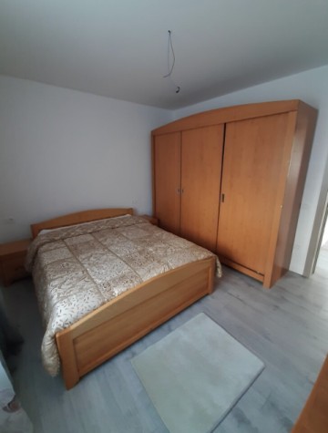 casa-cu-4-camere-de-inchiriat-situata-la-manastirea-doamnei-6