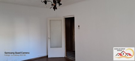 apartament-3-camere-cf1-decomandat-campulung-muscel-grui-pret-37000-euro-2