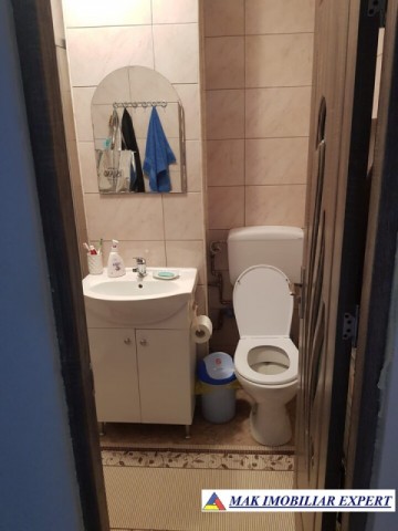 vand-apartament-2-camere-confort-1-etaj-44-in-visoi-campulung-muscel-arges-12