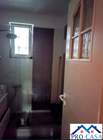 vand-apartament-2-centru-etaj-2-6