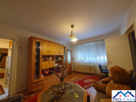 vand-apartament-2-camere-semidecomandat-1