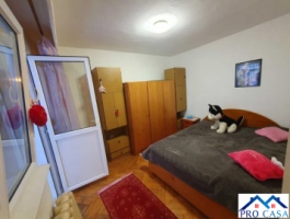 vand-apartament-2-camere-semidecomandat-2