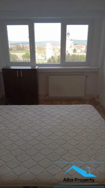 apartament-cu-2-camere-mobilat-zona-cetate-ultracentral-1