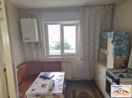 apartament-2-camere-etaj-2-campulung-muscel31700-euro-5