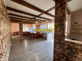 apartament-3-camere-de-inchiriat-la-casa-etaj-1-mobilat-alba-iulia-zona-centru-12