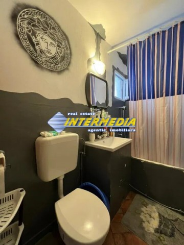 garsoniera-decomandata-de-vanzare-in-cetate-zona-piata-alba-iulia-3