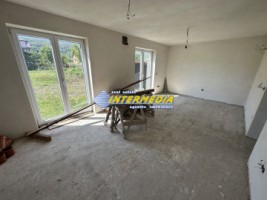 casa-noua-de-vanzare-4-camere-cu-garaj-de-vanzare-in-alba-iulia-teren-450-mp-2