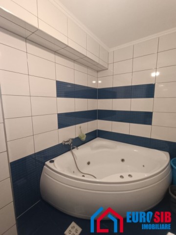 apartament-cu-4-camere-in-sibiu-zona-calea-poplacii-3