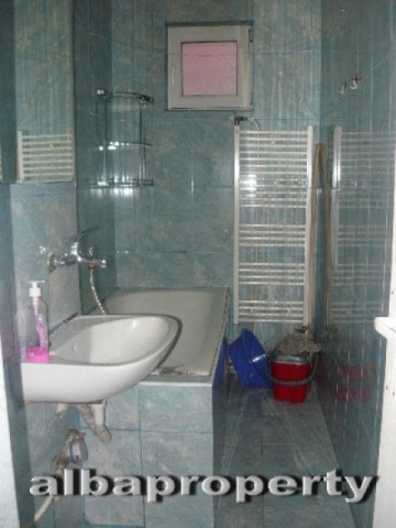 apartament-cu-2-camere-mobilat-zona-cetate-1