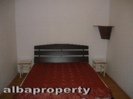 apartament-cu-2-camere-mobilat-zona-cetate-2