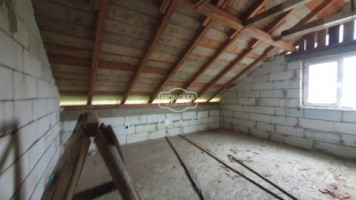 casa-pm-la-rosu-in-sat-cernesti-com-todireni-teren-2200-mp-12