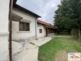 casa-de-vanzare-campulung-centru-teren-783-mp-130-000-euro-4