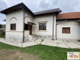 casa-de-vanzare-campulung-centru-teren-783-mp-130-000-euro-7