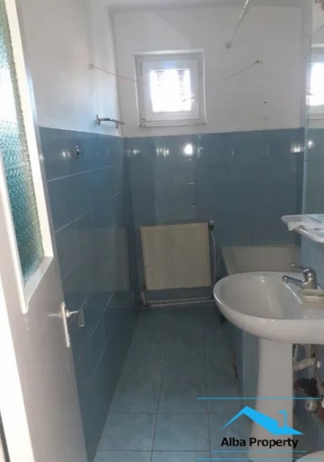 apartament-2-camere-zona-cetate-4