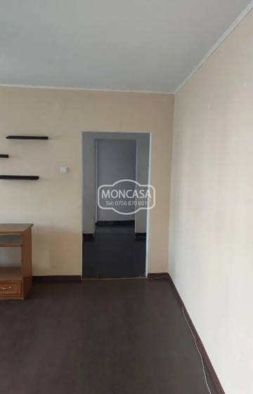 apartament-3-camere-zona-scoala-7-etaj-1-0