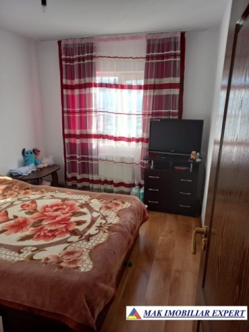 apartament-3-camere-c1-et-14-campulung-4