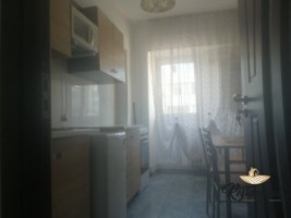 apartament-2-camere-decomandat-in-galata-mobilat-si-utilat-3