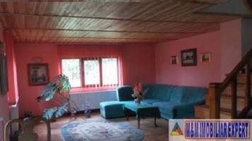 vila-7-camere-teren-700-mp-de-vanzare-in-rucar-arges-4