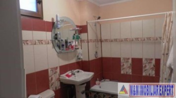 vila-7-camere-teren-700-mp-de-vanzare-in-rucar-arges-7