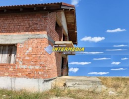 ocazie-casa-in-rosu-de-vanzare-p-m-garaj-cu-675-mp-teren-si-utilitati-in-fata-alba-iulia-5