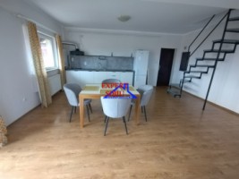 inchiriez-apartament-3-camere-decomandatrenovat-zona-milea-1