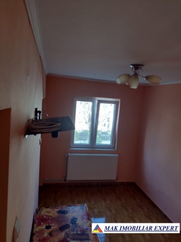 ocupat-dec-2025-apartament-2-camere-cf-3-et-34-campulung-3