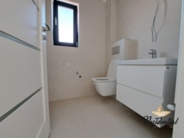 de-vanzare-penthouse-3-camere-126-mp-baie-cu-geam-terasa-proprie-bloc-nou-popas-pacurari-7