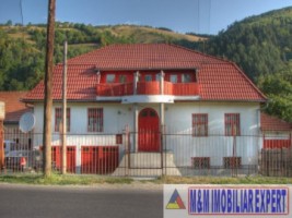 vila-19-camere-teren-4700-mp-de-vanzare-in-bran-moeciu-brasov